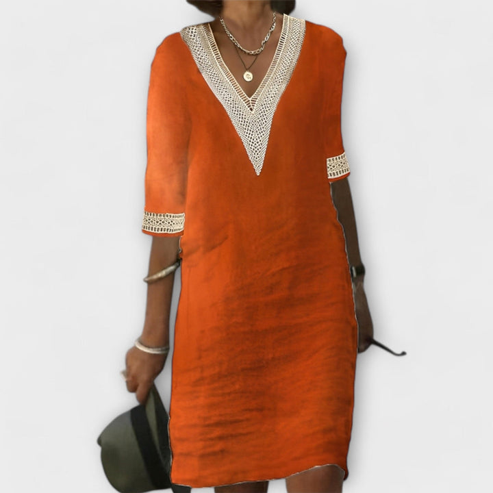 Emelia | Boho-Inspireret V-Hals Kjole