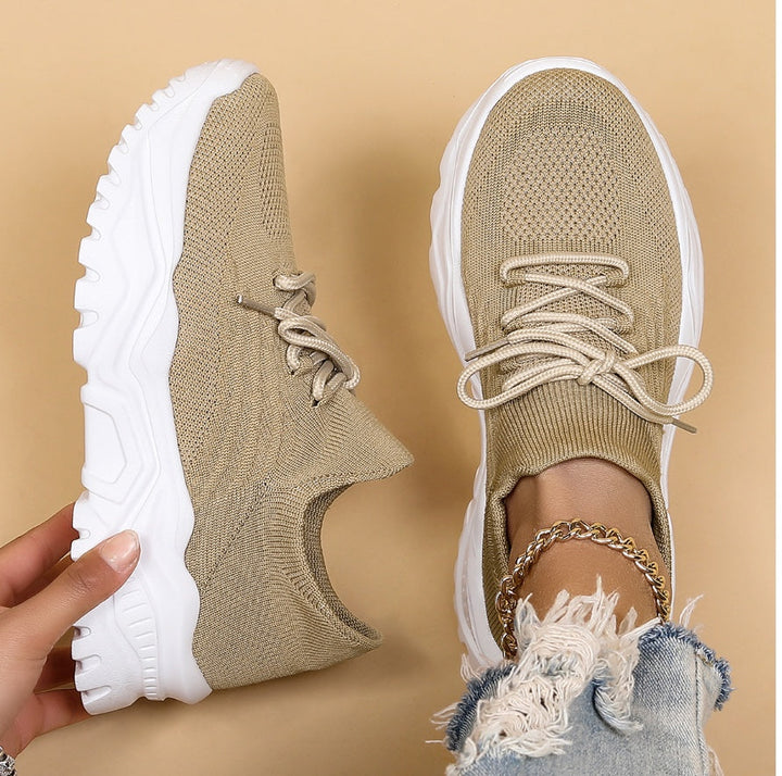 Lise | Stilfulde Letvægts Hvide Sneakers