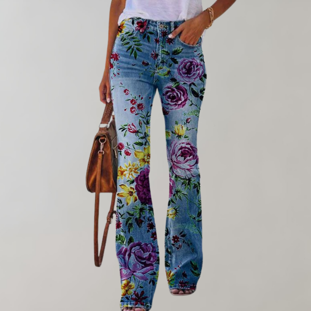 Novalie | Stilfulde Blomsterbroderede Flare Jeans