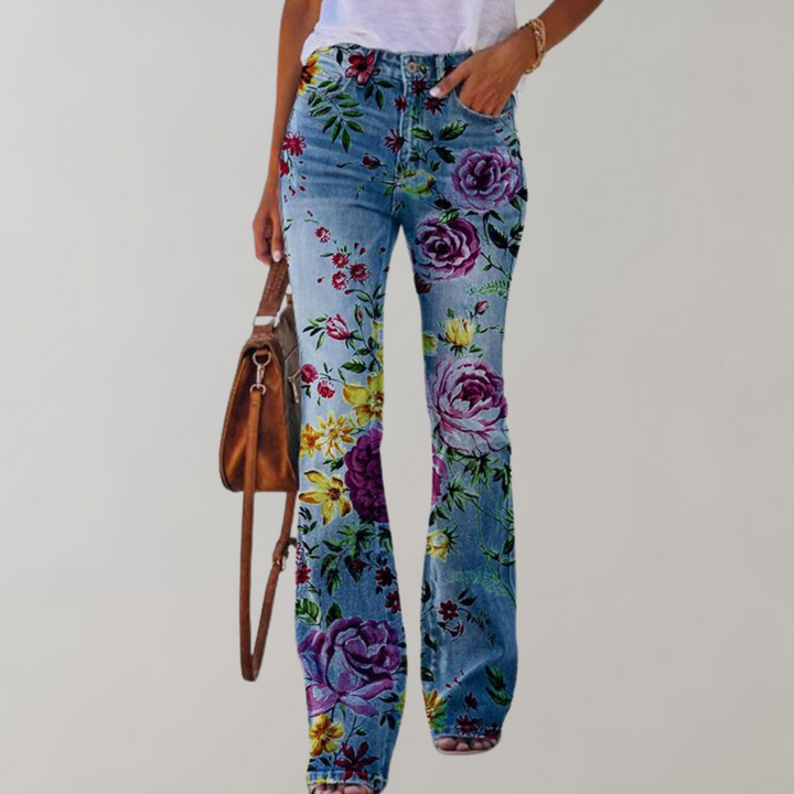 Novalie | Stilfulde Blomsterbroderede Flare Jeans