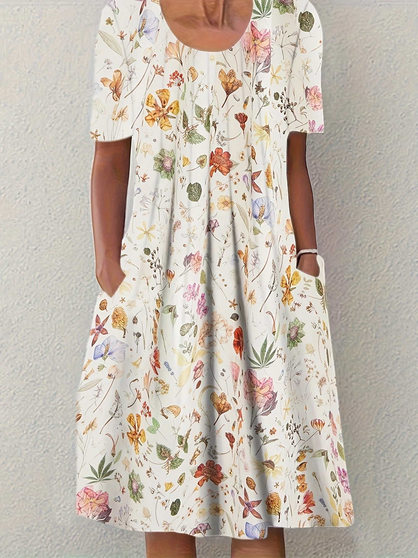 Birgitte | Blomstret Midikjole