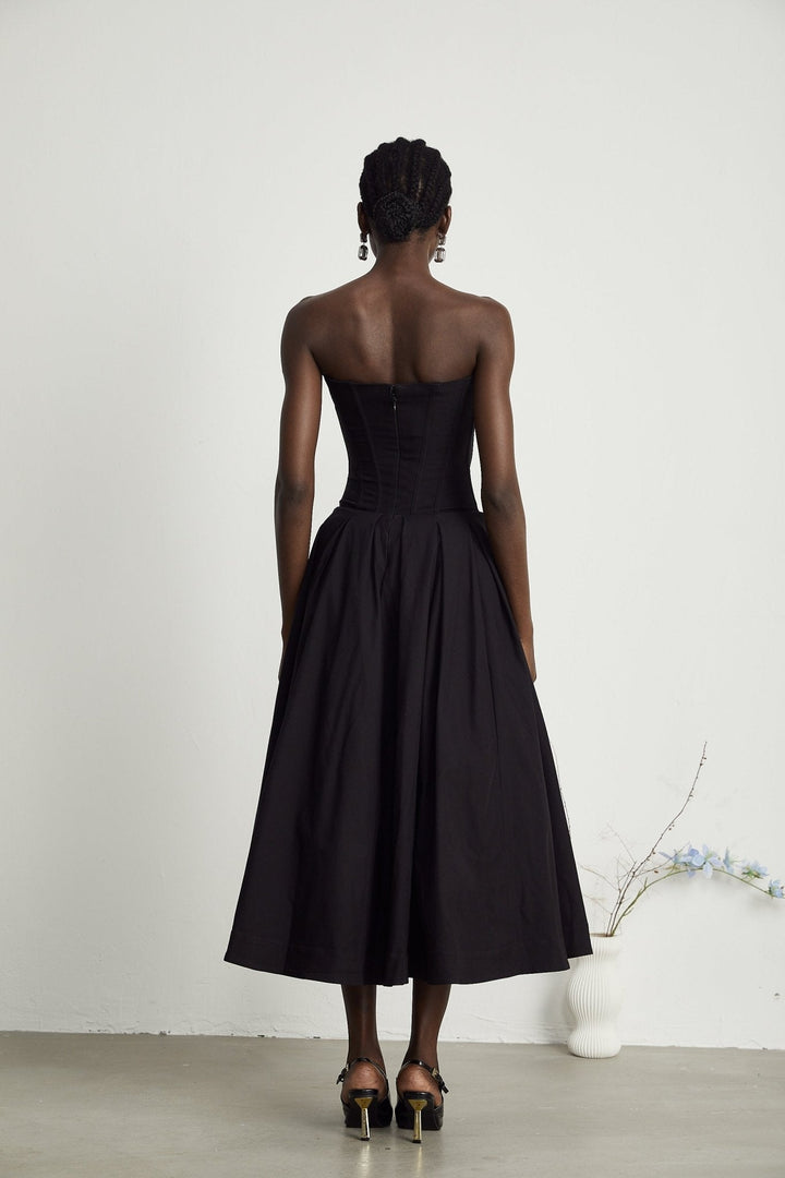 Thora | Stilfuld Off-Shoulder Korset Midi Kjole