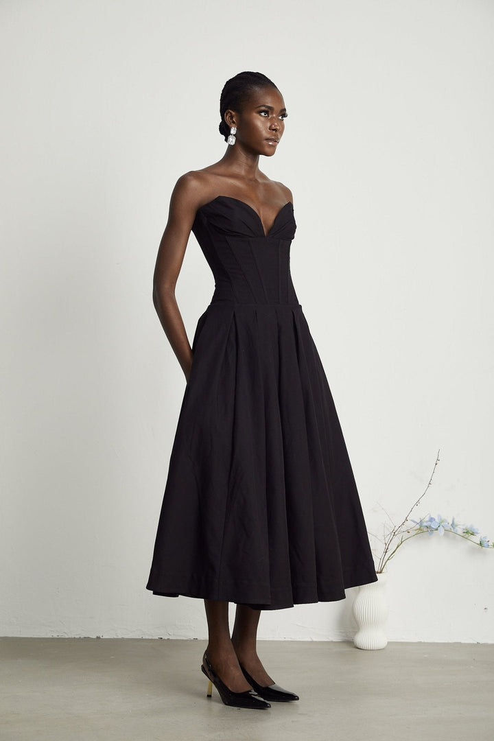 Thora | Stilfuld Off-Shoulder Korset Midi Kjole