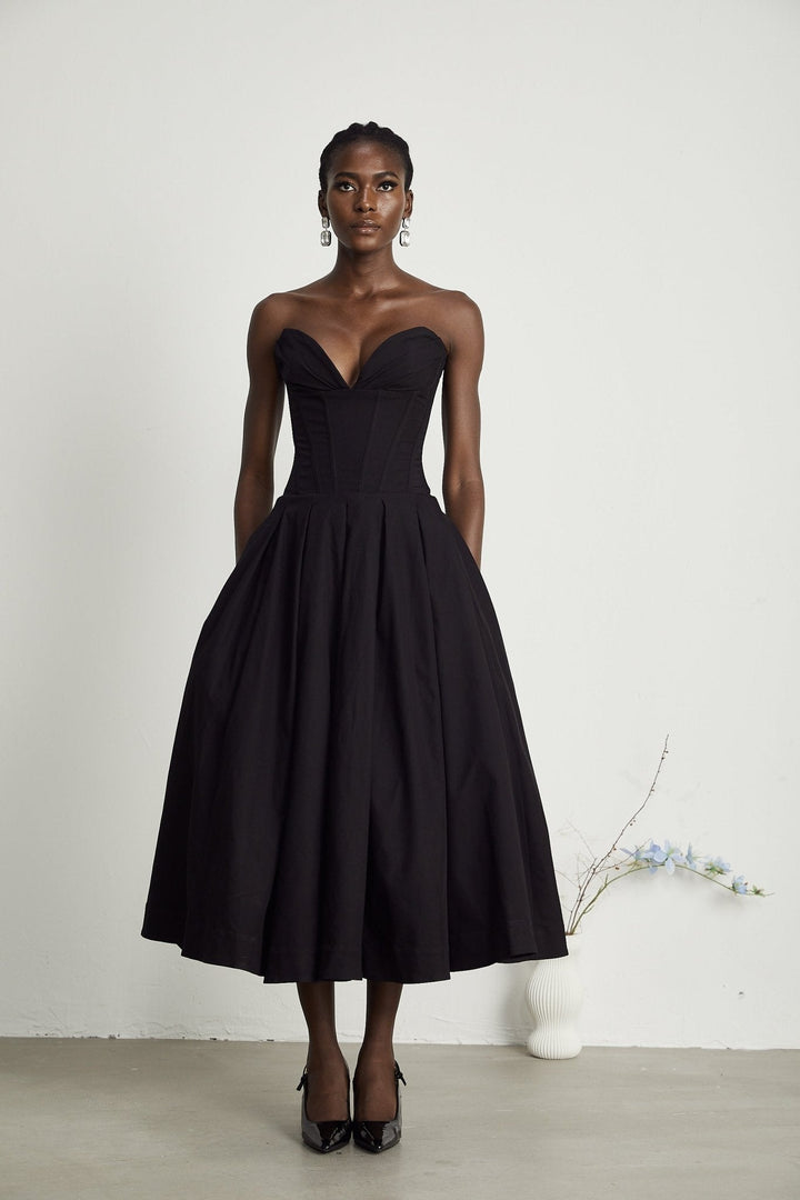 Thora | Stilfuld Off-Shoulder Korset Midi Kjole