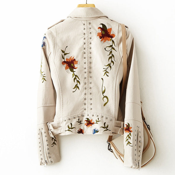 Tove | Stilfuld Bikerjakke med Blomstret Broderi